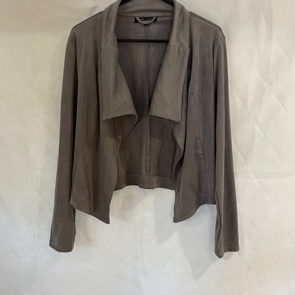 Romeo & Juliet Couture Gray Blazer Tailored Suit Jacket